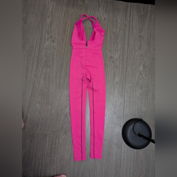 New savage and Fenty hotline jumpsuit size xs perfect condition - Picture 2 of 3